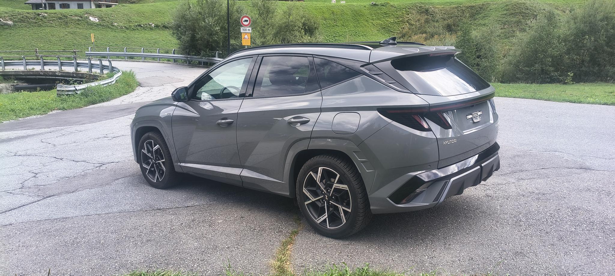 Hyundai Tucson vue arrière trois-quarts